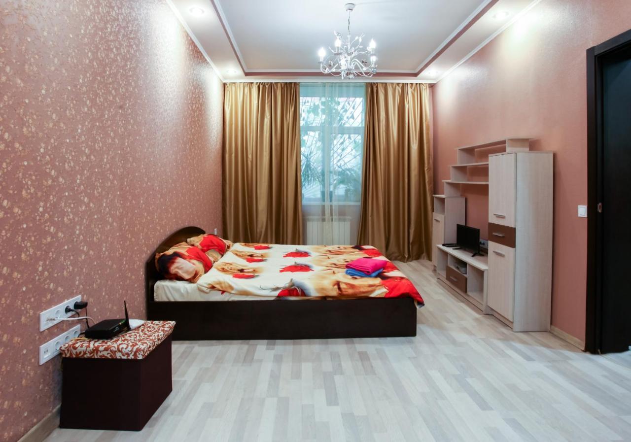 Sweet Home Apartment Kiev Exterior foto